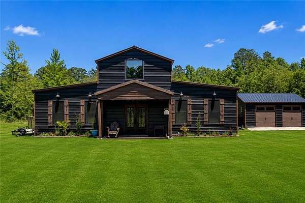 10.3 Acres of Land with Home for Sale in Newington, Georgia