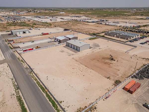 3.9 Acres of Improved Residential Land for Lease in Odessa, Texas
