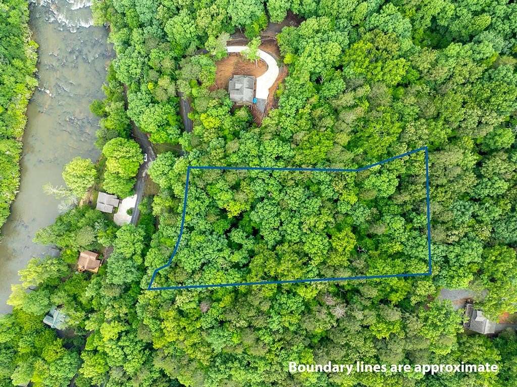 1.32 Acres of Residential Land for Sale in Ellijay, Georgia