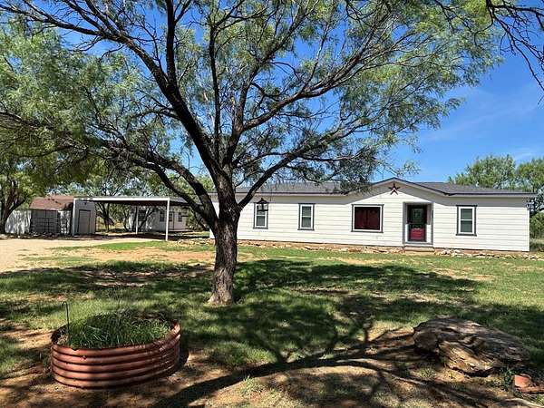 11 Acres of Land with Home for Sale in Snyder, Texas