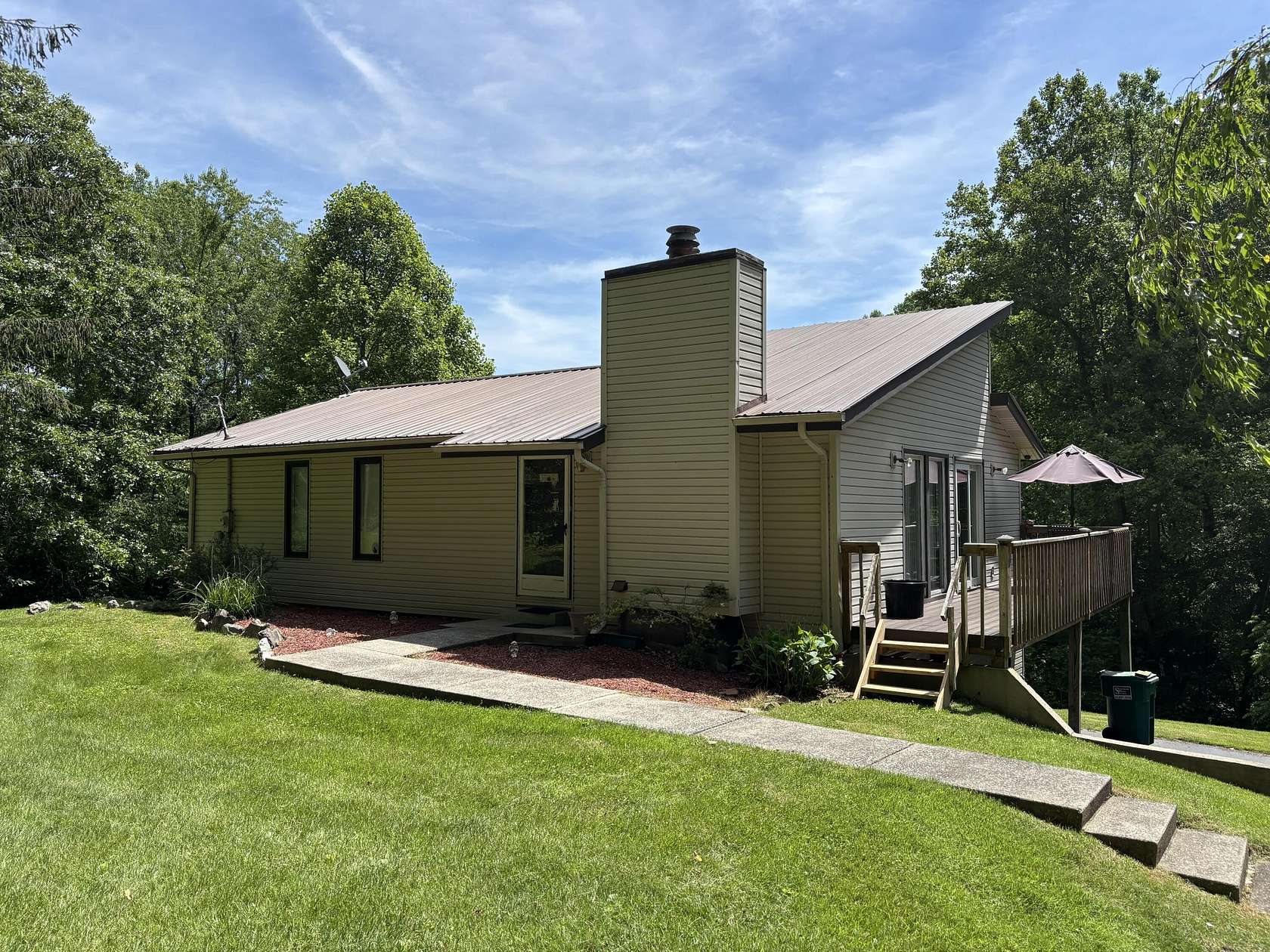 2.34 Acres of Land with Home for Sale in London, Kentucky