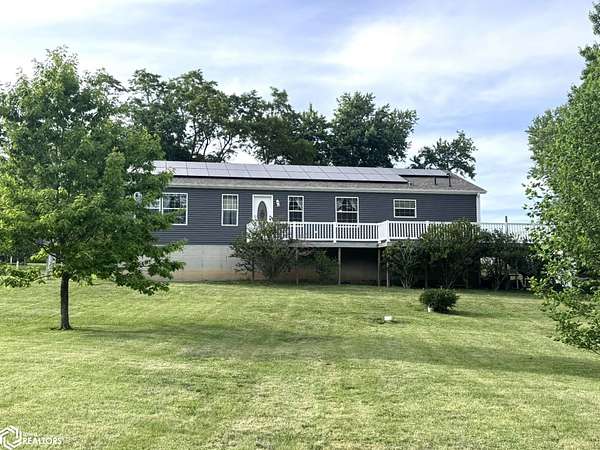3 Acres of Land with Home for Sale in Numa, Iowa