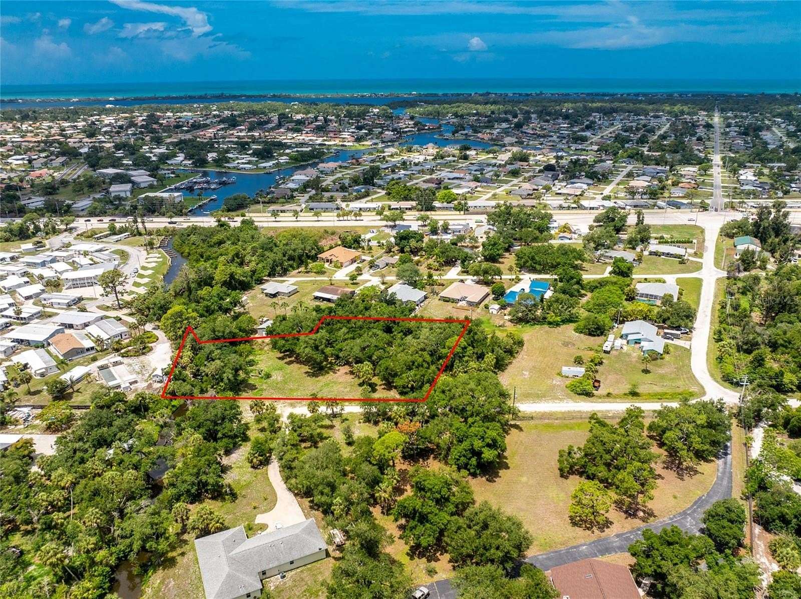 1 Acre of Residential Land for Sale in Englewood, Florida
