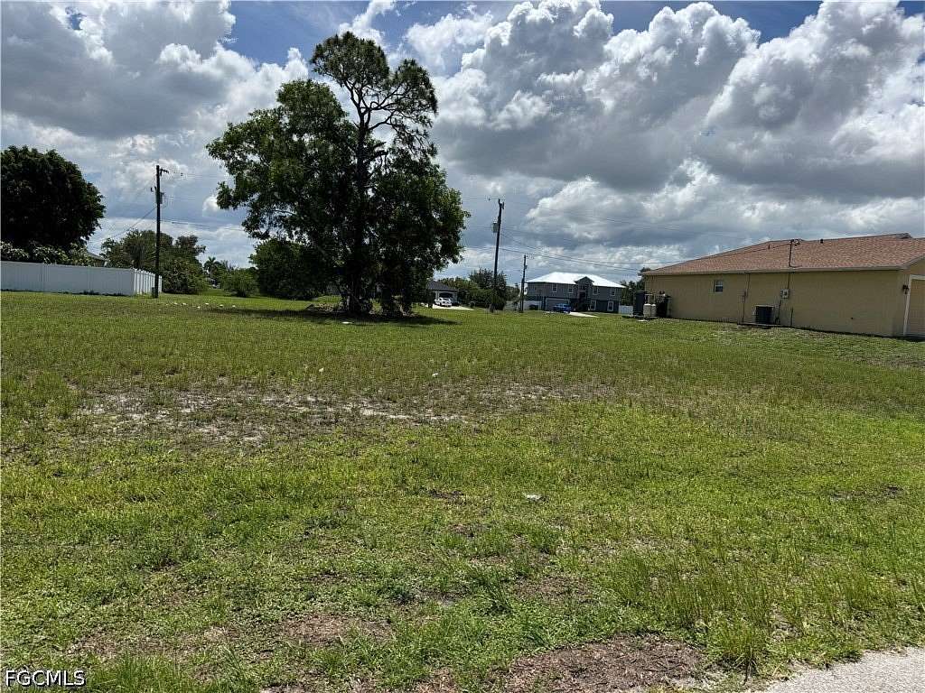 0.23 Acres of Mixed-Use Land for Sale in Cape Coral, Florida