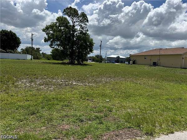 0.23 Acres of Mixed-Use Land for Sale in Cape Coral, Florida