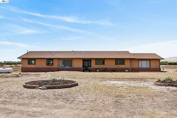 5 Acres of Land with Home for Sale in Tracy, California