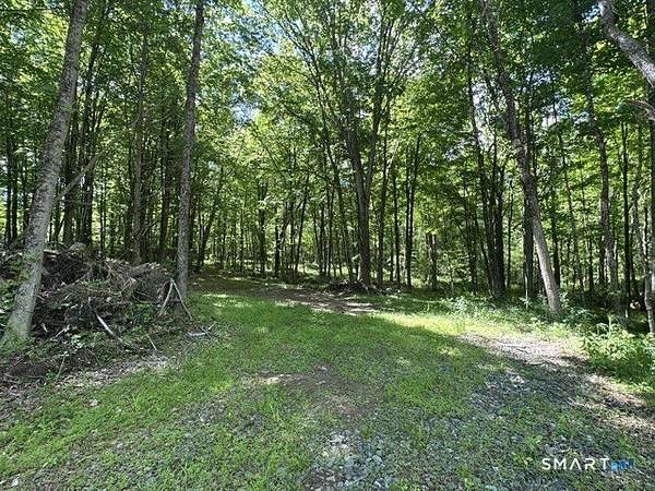 2 Acres of Mixed-Use Land for Sale in Eastford, Connecticut