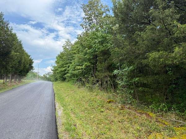 4.18 Acres of Land for Auction in Morrison, Tennessee