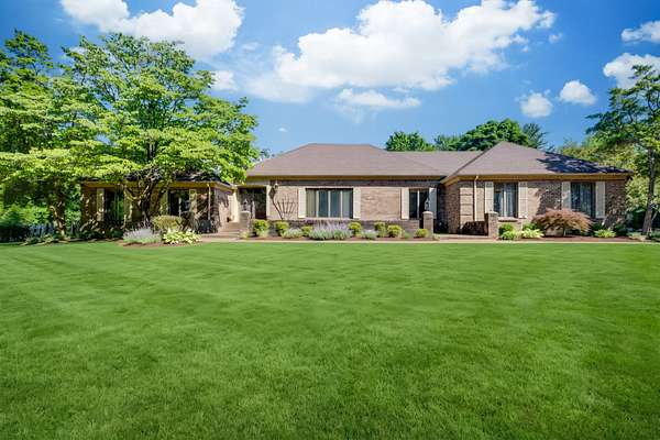 5.1 Acres of Land with Home for Sale in Hermitage, Tennessee