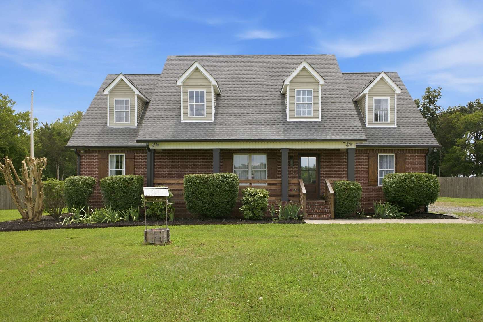 10 Acres of Land with Home for Sale in Chapel Hill, Tennessee