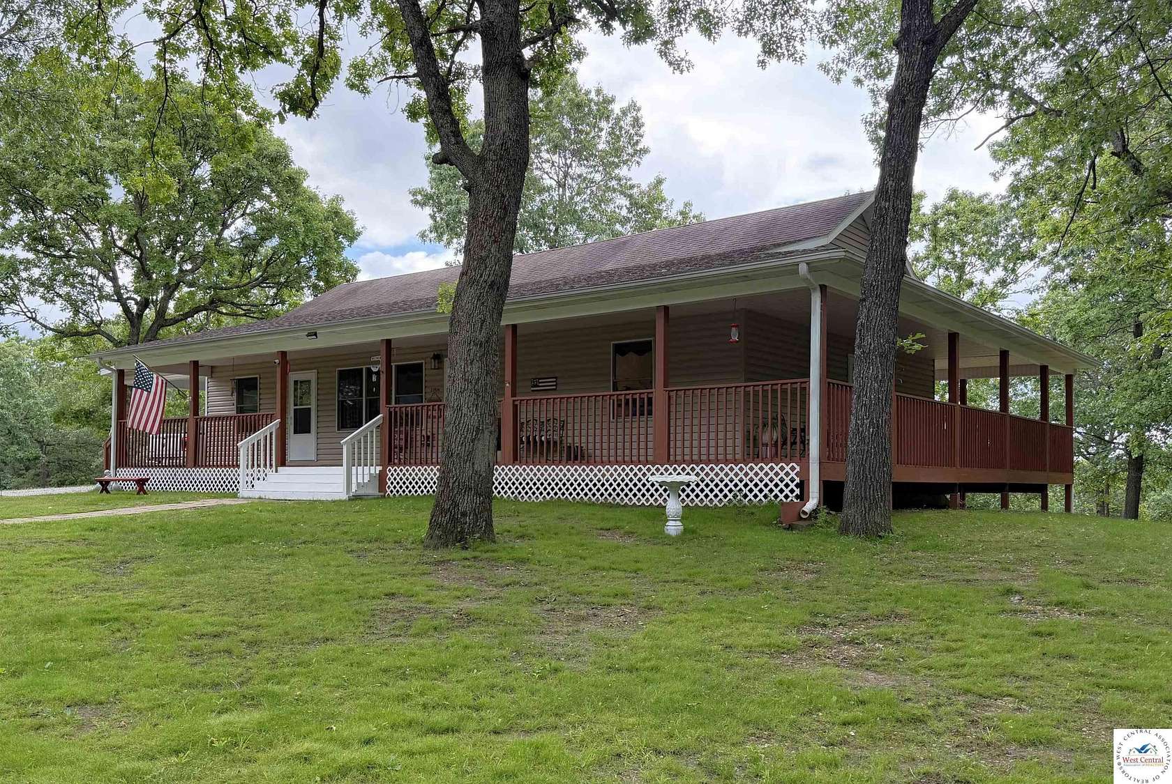 18.5 Acres of Land with Home for Sale in Warsaw, Missouri