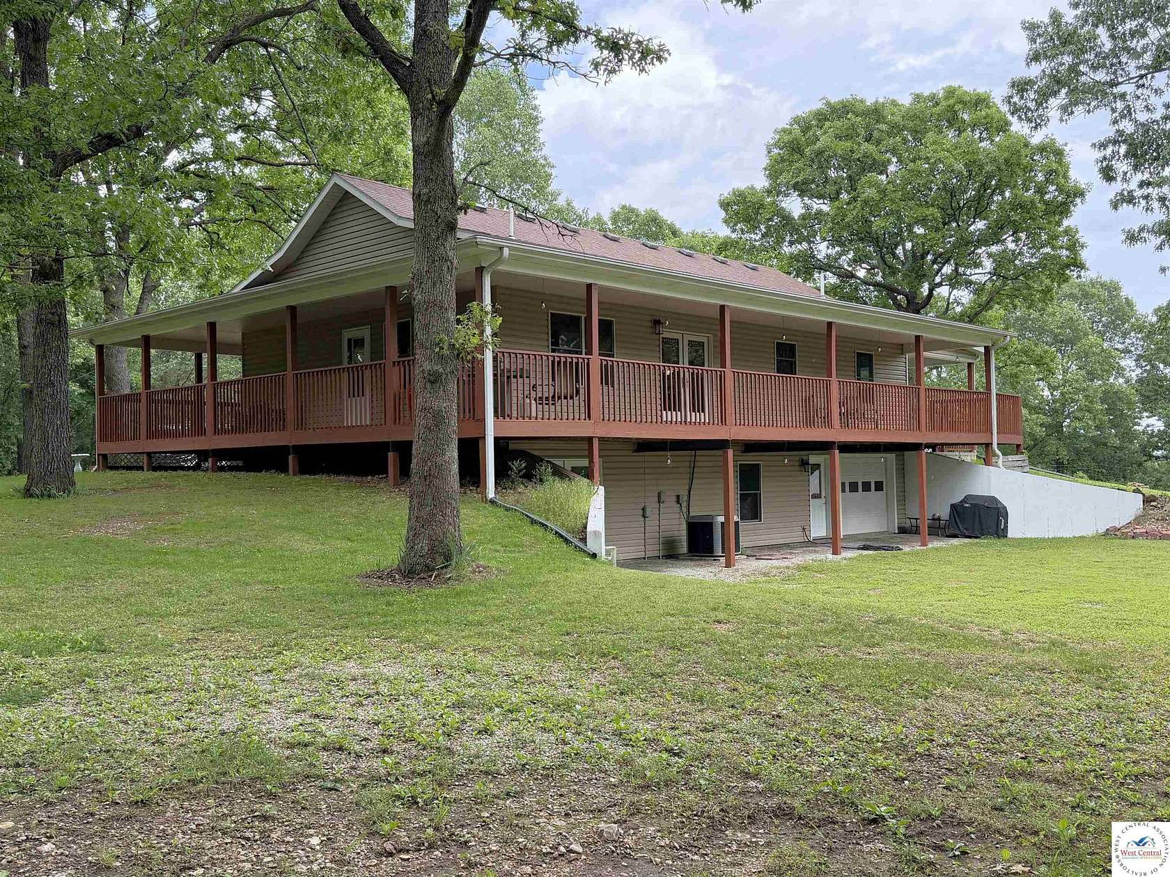 18.5 Acres of Land with Home for Sale in Warsaw, Missouri