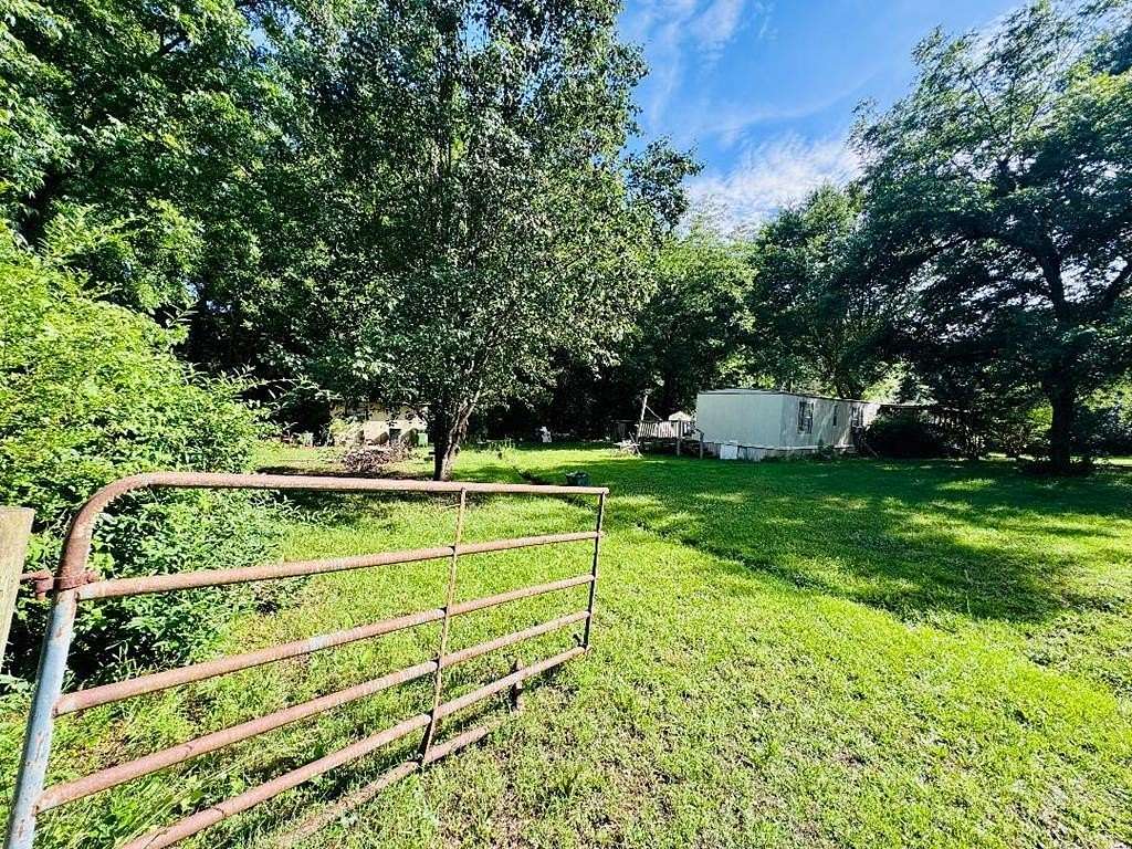 2.47 Acres of Residential Land for Sale in Lowndesville, South Carolina