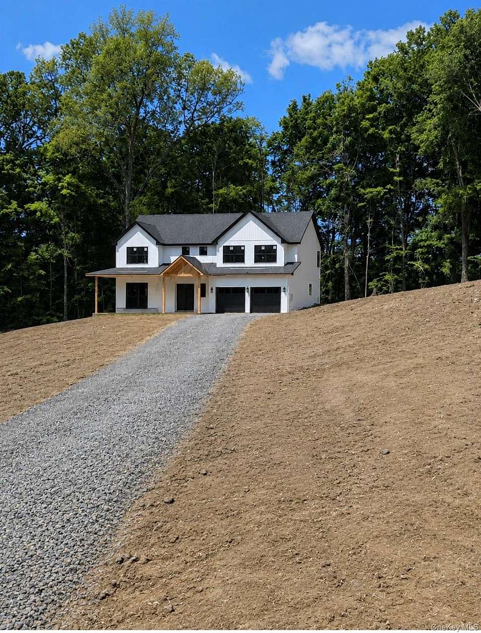 2 Acres of Land with Home for Sale in Florida, New York