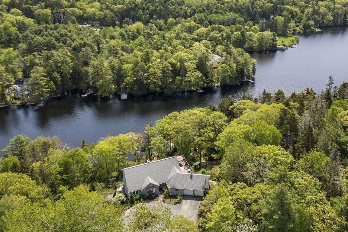 3.65 Acres of Land with Home for Sale in Boothbay Harbor, Maine