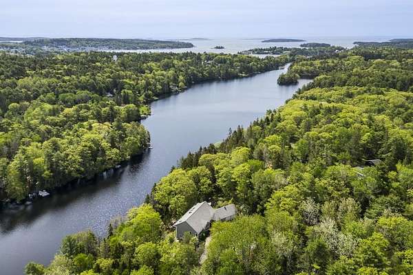 3.65 Acres of Land with Home for Sale in Boothbay Harbor, Maine