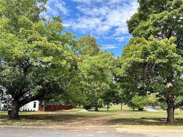 0.65 Acres of Residential Land for Sale in Fayetteville, Arkansas
