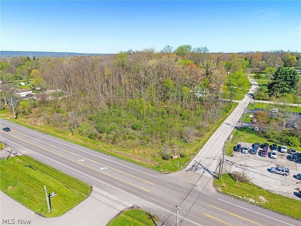 0.97 Acres of Residential Land for Sale in Sagamore Hills, Ohio