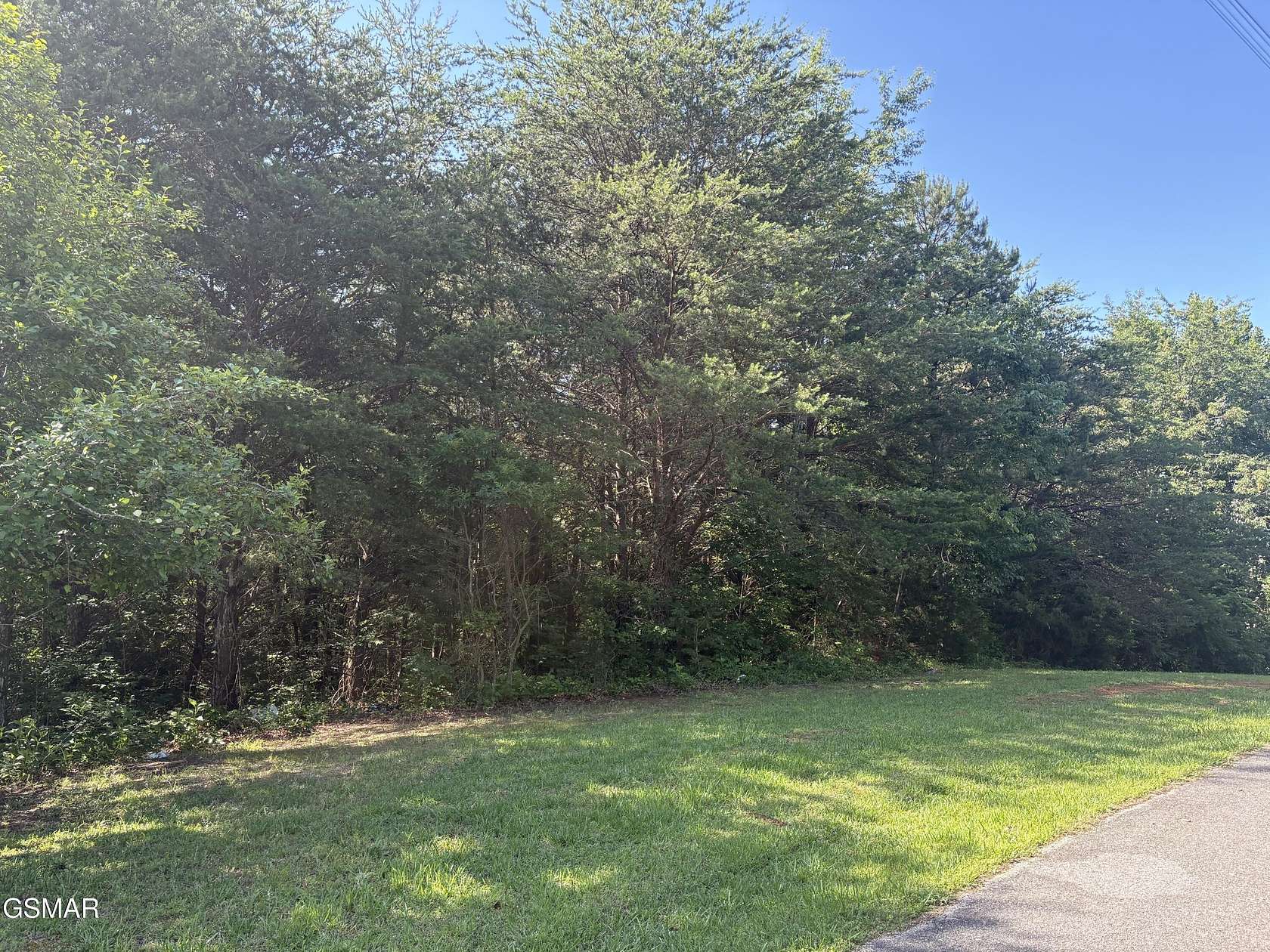 1 Acre of Residential Land for Sale in Newport, Tennessee