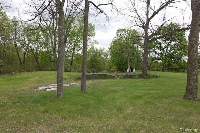 4.72 Acres of Residential Land for Sale in Holly Township, Michigan