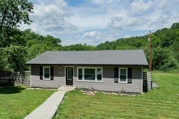 1.9 Acres of Land with Home for Sale in Frankfort, Kentucky
