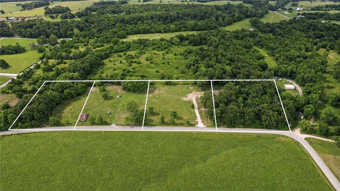 2 Acres of Residential Land for Sale in Gentry, Arkansas
