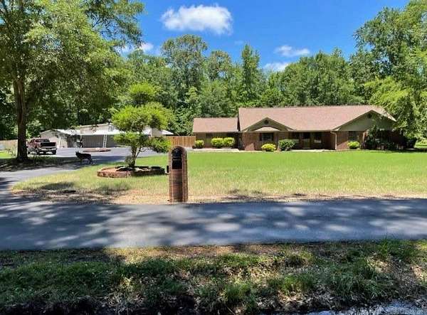 6.6 Acres of Land with Home for Sale in Pine Bluff, Arkansas