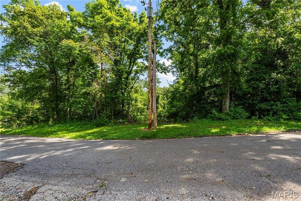 0.26 Acres of Residential Land for Sale in Belleville, Illinois