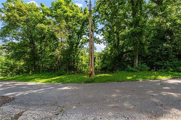 0.26 Acres of Residential Land for Sale in Belleville, Illinois