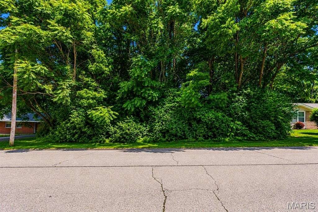 0.23 Acres of Residential Land for Sale in Fairview Heights, Illinois