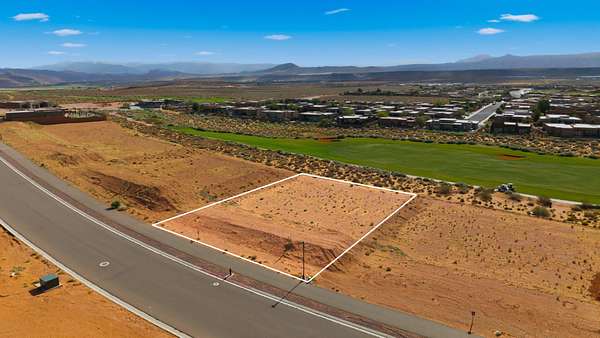 1 Acre of Residential Land for Sale in Hurricane, Utah