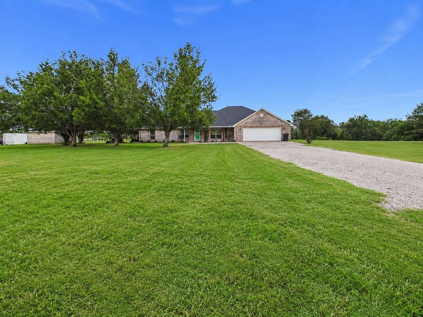 6.42 Acres of Land with Home for Sale in Mabank, Texas