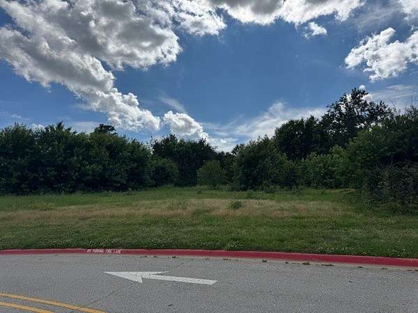0.86 Acres of Mixed-Use Land for Sale in Rogers, Arkansas