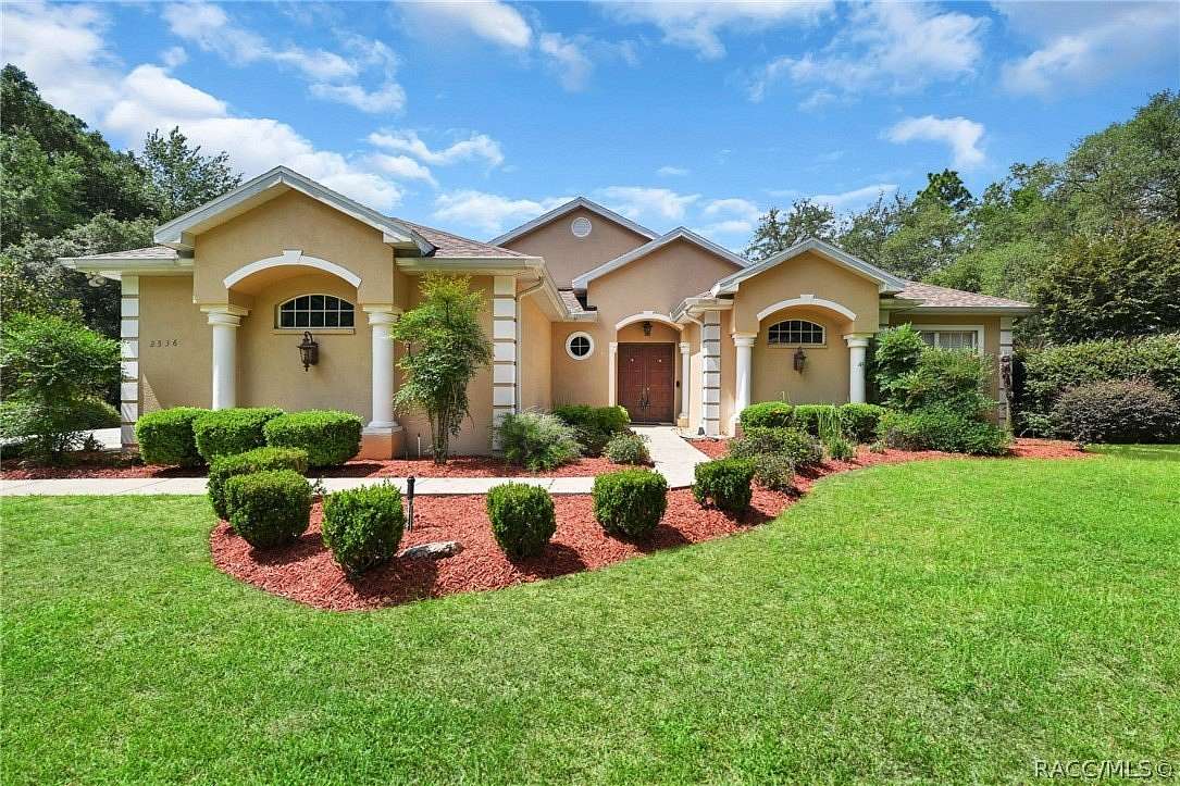1.6 Acres of Land with Home for Sale in Beverly Hills, Florida