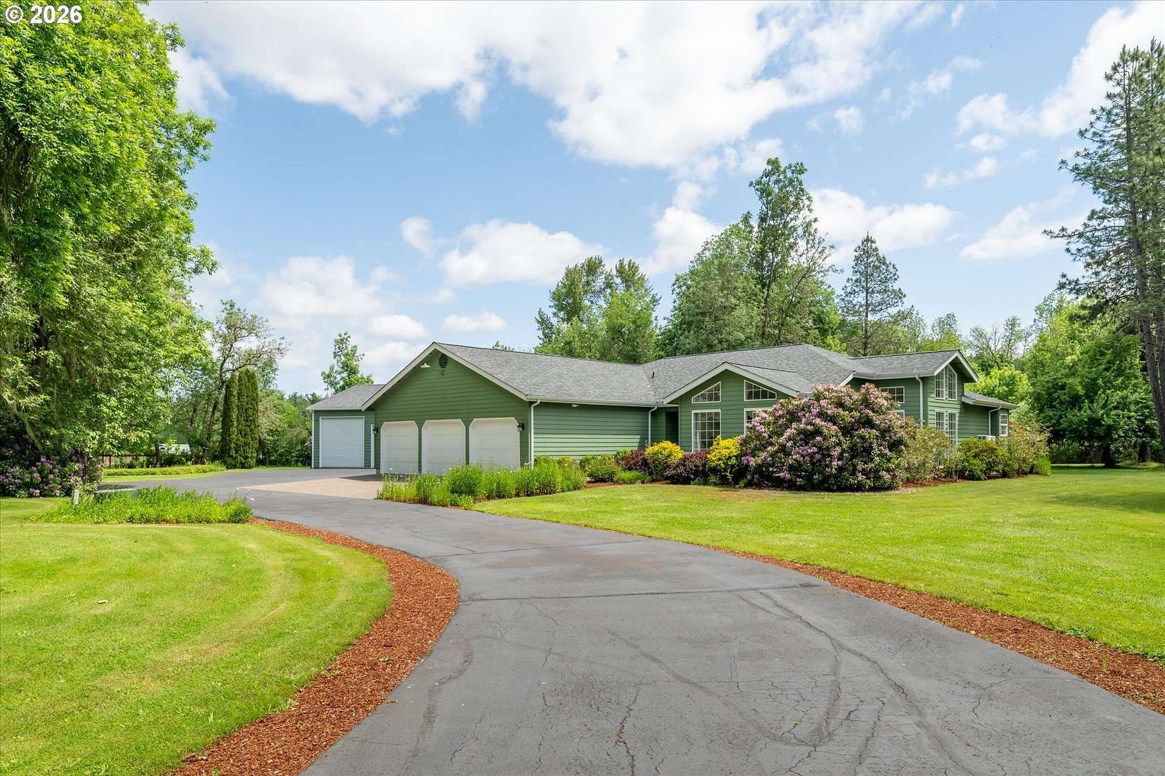 5.28 Acres of Land with Home for Sale in Eugene, Oregon