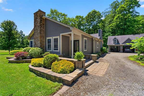 2.69 Acres of Land with Home for Sale in Columbus, Ohio