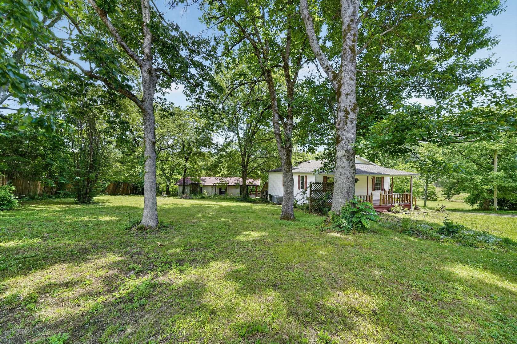 1.9 Acres of Land with Home for Sale in Prospect, Tennessee