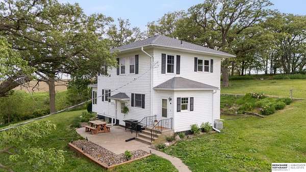 17.5 Acres of Land with Home for Sale in Neola, Iowa