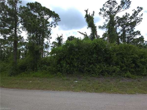 0.33 Acres of Residential Land for Sale in Lehigh Acres, Florida