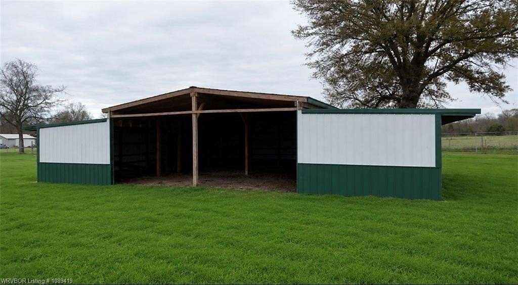 30 Acres of Land for Sale in Sallisaw, Oklahoma