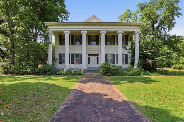 1.85 Acres of Improved Residential Land for Sale in Little Rock, Arkansas
