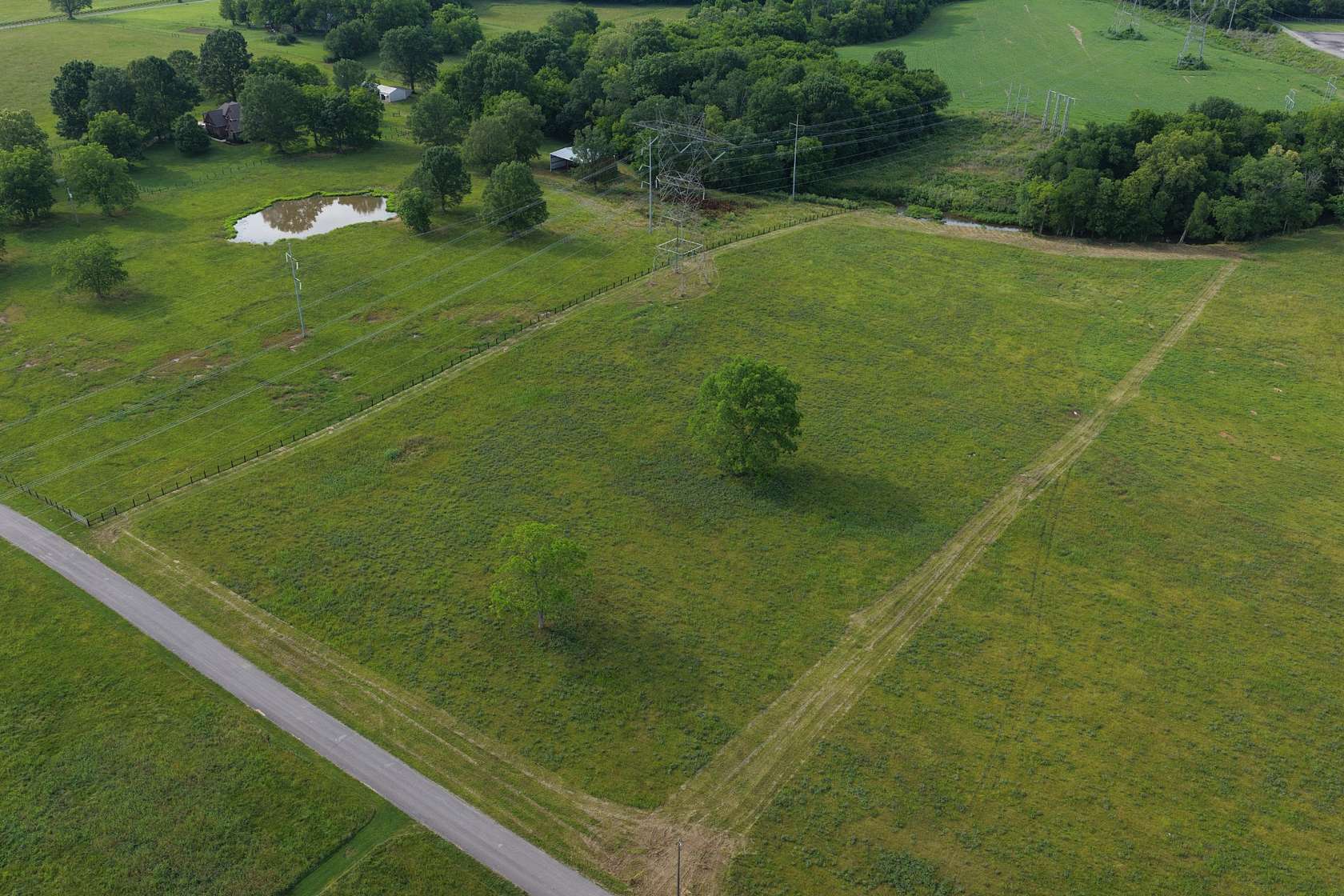 6.52 Acres of Residential Land for Sale in Wartrace, Tennessee