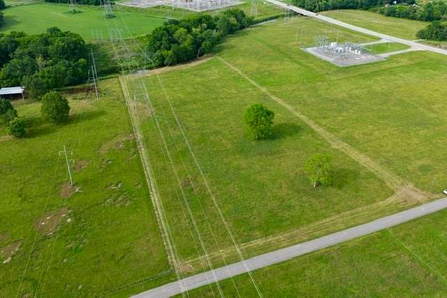 6.52 Acres of Land for Sale in Wartrace, Tennessee
