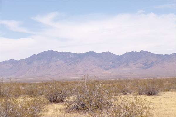 5 Acres of Land for Sale in Dolan Springs, Arizona