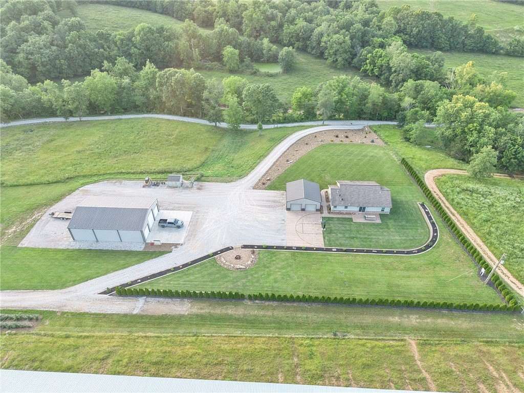 10.4 Acres of Recreational Land with Home for Sale in Huntsville, Arkansas