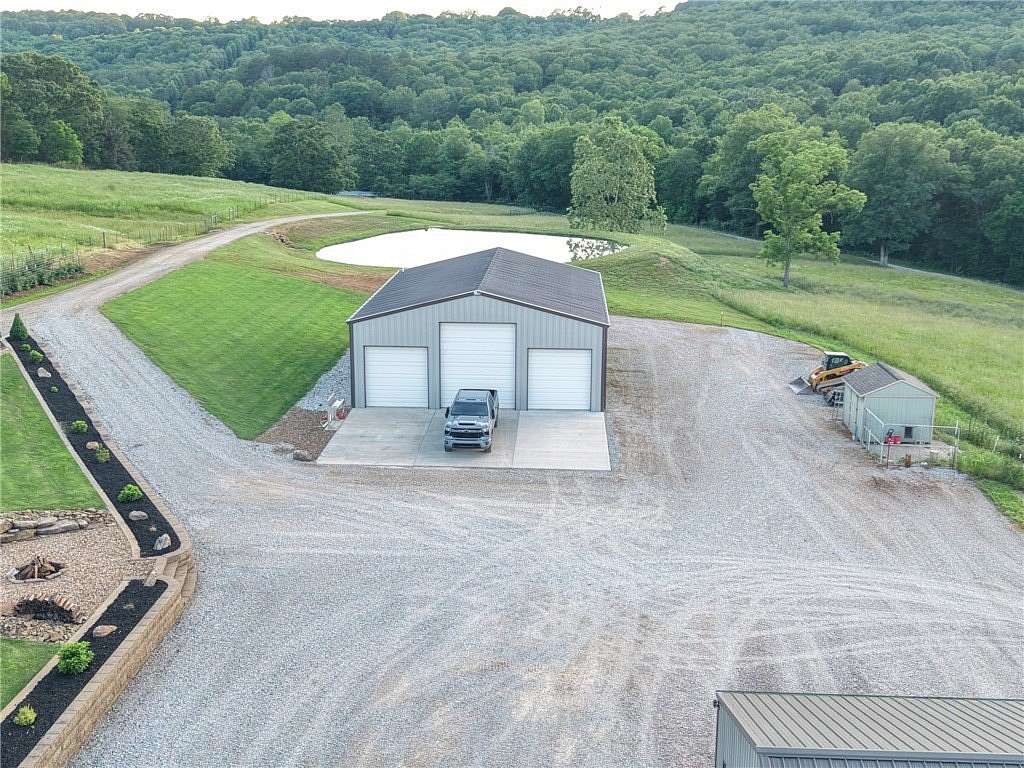 10.4 Acres of Recreational Land with Home for Sale in Huntsville, Arkansas