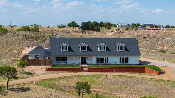 1.87 Acres of Land with Home for Sale in Amarillo, Texas