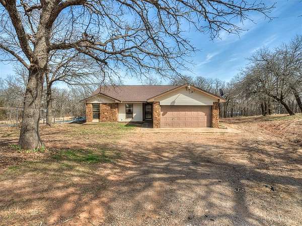 2.5 Acres of Improved Mixed-Use Land for Sale in Wellston, Oklahoma