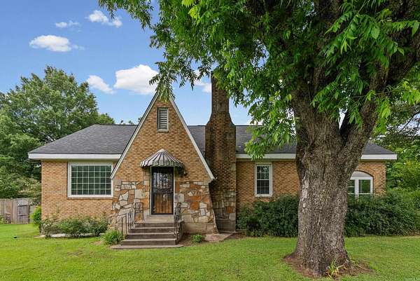 2.12 Acres of Land with Home for Sale in West Helena, Arkansas