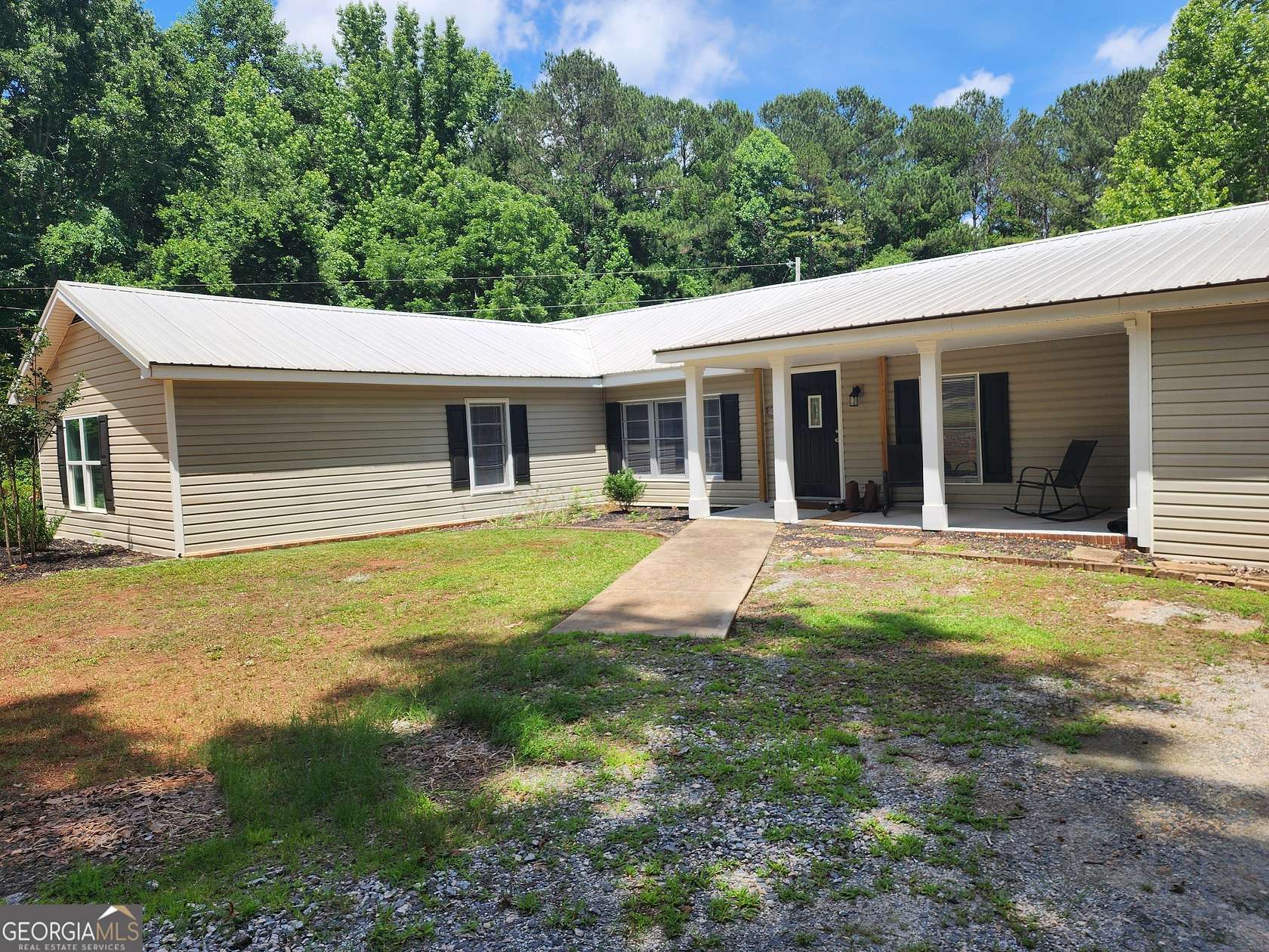 6.6 Acres of Land with Home for Sale in Madison, Georgia
